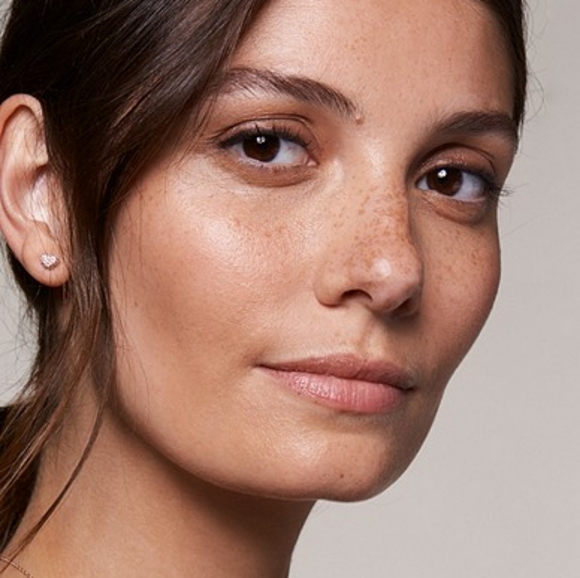 Michael Kors
Pavé Heart Stud Earrings, Rose Gold - Picture 3 of 9